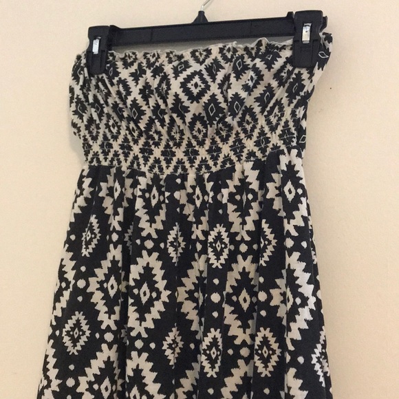 Aztec Strapless Dress - Picture 2 of 4